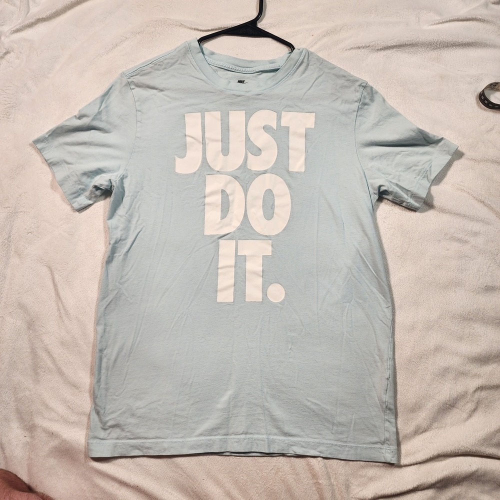 Nike Just Do It Graphic Tee Light Blue White Mens Medium Short Sleeve T-Shirt
